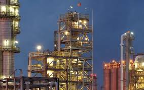 Las seis refinerías de pemex operan a 40 por ciento de su capacidad de 1,6 millones de barriles diarios; Prepara Mexico La Primera Refineria Privada Para 2020