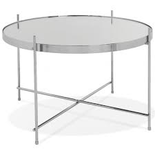 Et puis, elle permet de se rassembler pour une soirée jeux, un apéro ou regarder un film en mode cocooning ! Table Basse Ronde Petite En Verre Chrome Et Pietement En Metal Wally Table Basse Pas Cher