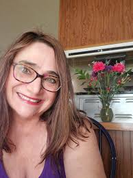 Come see the wonderful work done by our 4th graders, with an assist by the  kindergartners! Art and poetry and journaling...Jackson Memorial Library  has been full of life these last five weeks! |