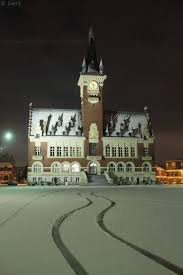 Mairie D Albert Sous La Neige En 2020 Hotel De Ville Meteo Mairie