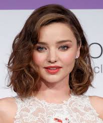 Effortlessly Cool Miranda Kerr Short Bob Hairstyles For Women To Try Right Now Medium Hair Styles Short Thin Hair Bob Hairstyles