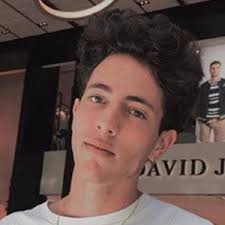 Tommy Blake (Estrella de TikTok)