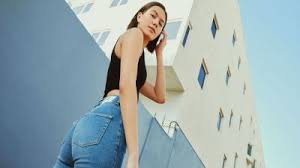 Stool is width 65cms, length 95cms and height 50 cms. Neuer Look Fur Das Sofa Klippan Ikea Recycelt Denims Mit Mud Jeans