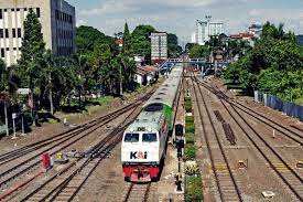 Maybe you would like to learn more about one of these? Beroperasi Mulai Hari Ini Cek Jadwal Ka Arjuno Ekspres Surabaya Gubeng Malang Halaman All Kompas Com