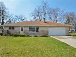 Fort wayne > real estate. Ranchwood Home For Sale Home And Family Zillow Fort Wayne