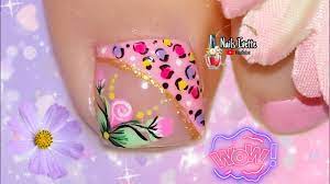 Pinta algunas uñas de violeta y otras de azul. Modelo De Unas Para Pie En Rosa Pastel Unas Sencillas Y Elegantes Tutoriales De Unas Bonitos Y Facil Youtube