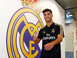 Born 21 january 1996) is a spanish professional footballer who plays as a winger and attacking midfielder for spanish club real madrid and the spain national team. Geburtstag Langzeitpatient Marco Asensio Wird 24 Jahre Alt Real Total