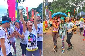 The color run, also known as the happiest 5k on the planet, is a unique event that celebrates healthiness, happiness, and individuality. The Color Run The Happiest 5k On The Planet Kinkybluefairy