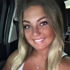 Heather Potter (@NicoleeHeather)