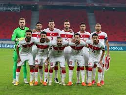 Aşırı sıcakların hem oyuncuların hem de kupayı yerinde takip edecek turistlerin yaşamını tehlikeye atmasından korkuluyor. Rakiplerimiz Belli Oluyor 2022 Dunya Kupasi Avrupa Elemeleri Kura Cekimi Ne Zaman Saat Kacta Futbol Haberleri