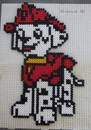 Pat patrouille marcus pixel art personnage patte patrouille. Marcus Pat Patrouille Les Loisirs De Pat Couverture Au Crochet Pixel Motifs Perler Perles Hama