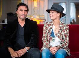 Samuel benchetrit is a french writer, actor, and director. Vanessa Paradis Samuel Benchetrit Fiff Namur 5 10 17 Vanessa Paradis Paradis