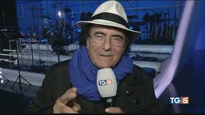 Due serate speciali per ripercorrere la carriera artistica del cantante di cellino san marco con la partecipazione di romina power e prestigiosi ospiti. 55 Passi Nel Sole C E Al Bano Su Canale 5 Tg5 Video