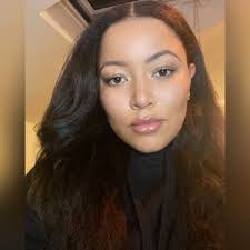 Haley Sundquist's Instagram, Twitter & Facebook