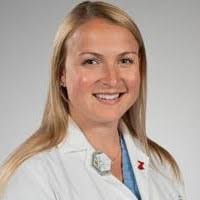 Kelly Toth's Instagram, Twitter & Facebook