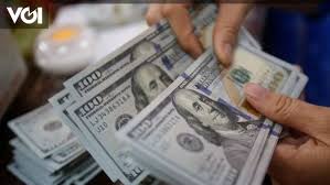 You would have to head to a money changer to exchange the malaysian currency to singapore dollars. Dollar Exchange Rate Declines Ahead Of Us Elections