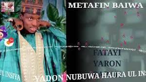Abdullahi sirrin fatahi kenan yake gabatar da majalasi allah yakara soyayya. Majalisin Sirrin Fatahi Kenan Cikin Wakar Nana Fadima