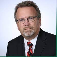 Barry Hanson's Instagram, Twitter & Facebook