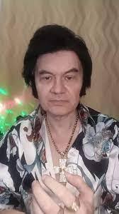 Elvis Stevens's Instagram, Twitter & Facebook