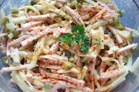 Don Diegos Schweizer Wurst Kase Salat Von Roadside Chefkoch Rezept Wurst Kase Salat Kase Salat Salat