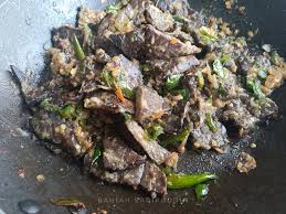 Bila sebut je sambal mesti ramai teringat air tangan ibu dekat kampung kan? Resepi Paru Goreng Berlada Hijau Simple Dan Menepati Citarasa Tekak Kitpramenulis