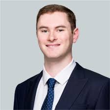 Ended the day with a Murph in the office gym (featuring Lindsey Hall, PA-C)  Murph = • 1 Mile • 100 Pull Ups • 200 Push Ups • 300 Squats • 1