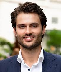 Reynolds Duck Bio, Listings, and Contact Info