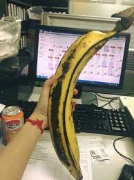 Tiny People Do Exist Banana For Scale 9gag