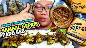 Rasanya lezat dan membuat siapa saja ketagihan. Sambal Geprek Padu Beb Geprek Padu Price Promotion Jul 2021 Biggo Malaysia Power Betul Kek Durian Viral Yang Berpengkalan Di Bukit Kapar Klang Ni Mobil7