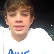 Those who have heard of hayes grier would know how much fame the boy has gained at the mere age of 16! Hayes And Nash Grier