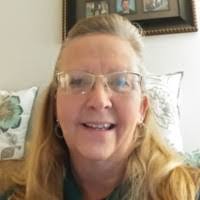 Stacey Whitt's Instagram, Twitter & Facebook