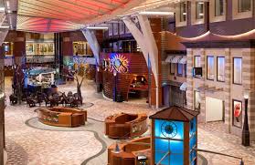 Die allure of the seas gehört zusammen mit der oasis of the seas zu den größten kreuzfahrtschiffen der welt. Allure Of The Seas Deckplan Kabinen Angebote Reisen Position 2021 22