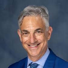 Santo Carollo's Instagram, Twitter & Facebook