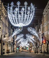 London S Christmas Lights 2015 Pictures Pics Express Co Uk London Christmas Lights London Christmas Christmas Lights