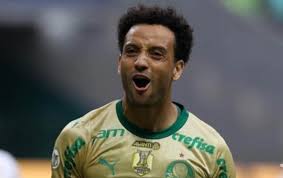 Torcida do Corinthians manifesta apoio a possível contratação de Felipe Anderson do Palmeiras