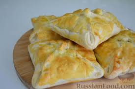 круассаны из слоеного бездрожжевого теста с ветчиной и сыром Recept Konvertiki Iz Sloenogo Testa S Kolbasoj I Syrom Na Russianfood Com