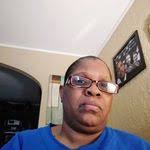 Debra Span's Instagram, Twitter & Facebook