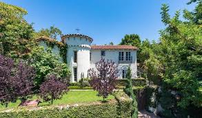 Icheckmovies helps you keep a personal list of movies you have seen and liked.it's fun and easy to use, whether you're a movie geek or just a casual watcher. Tattoo Artist Kat Von D Lists 1920s Spanish Colonial Revival In Hollywood Hills For 3 4m Photos Pricey Pads