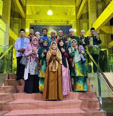 Ceramah terbaik ustazah asma harun pasti menginsafkan kita semua assalamualaikum.terima kasih kerana menonton video. Aura Asma Harun Diterima Baik Warga Kemaman Terengganu 11