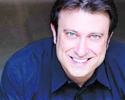 Dorian Warner's Instagram, Twitter & Facebook