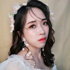 Taobao 淘宝- Taobao 淘宝ने नई फ़ोटो जोड़ी — Herri Huang और 2...