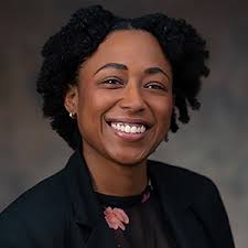 Danielle Koon's Instagram, Twitter & Facebook