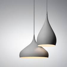 Tradition Spinning Light Pendelleuchte Bei Found4you De Lampen Esszimmer Pendelleuchte Lampe Esstisch