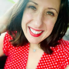 Amber Ryder's Instagram, Twitter & Facebook