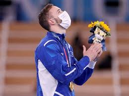 מכון אבני מוביל מהפיכה בהתנהלותו ובשיטות הלימוד בו ודוגל בהתפתחות אישית לסטודנטים בלימודי עיצוב ואופנה, עיצוב פנים, לימודי אמנות, עיצוב תעשייתי ועוד, לפרטים נוספים לחצו. Ybwvtvle8gjf9m