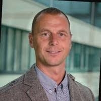 Alexander Leo's Instagram, Twitter & Facebook