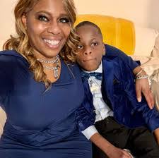 Deborah Tye's Instagram, Twitter & Facebook