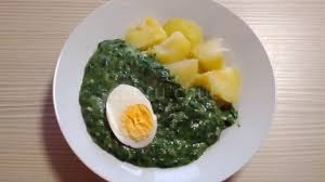 Za to šóškový prívarok som milovala. Spenat So Zemiakmi A Varenymi Vajciami Youtube