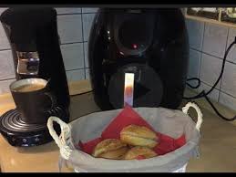 Brotchen Im Airfryer Heissluftfritteuse Aufbacken Princess Xxl Youtube Heissluftfritteuse Aufbackbrotchen Heissluftfriteuse Rezepte