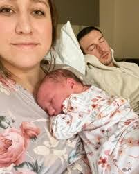 Holly Dowling's Instagram, Twitter & Facebook